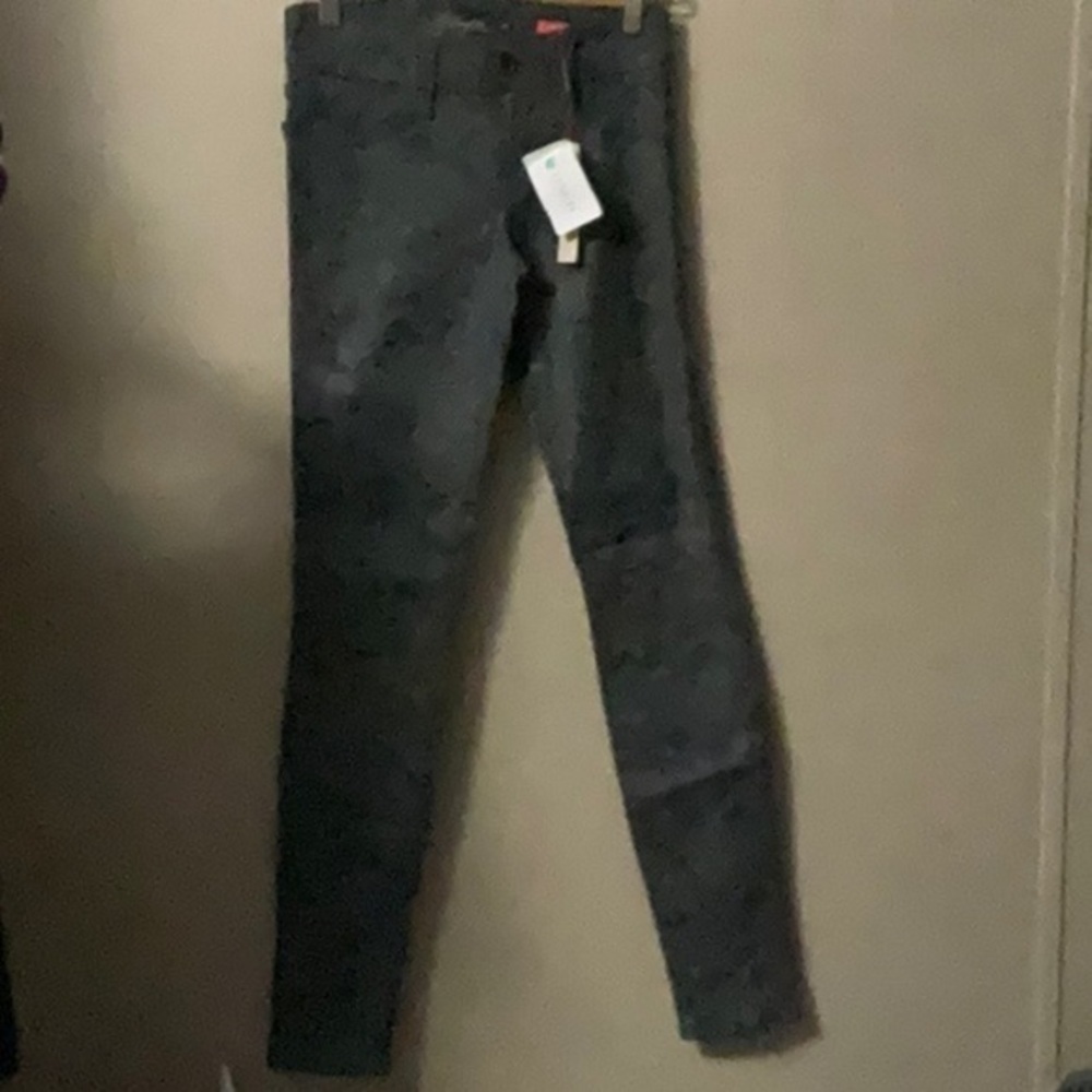 LEVEL 99